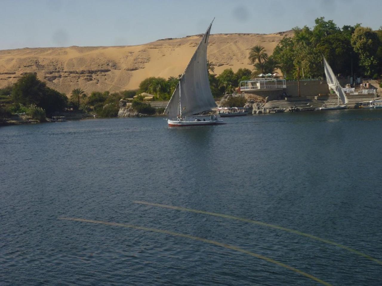 El Prince Guesthouse Aswan Luaran gambar