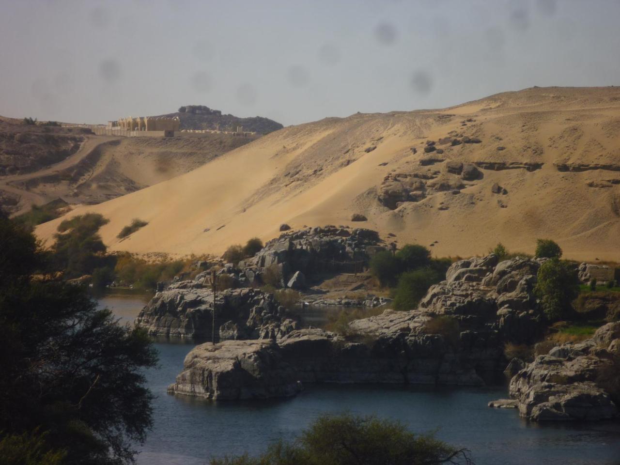 El Prince Guesthouse Aswan Luaran gambar